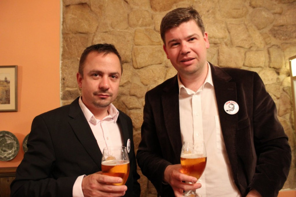 Na pivu s Jiřím Pospíšilem a Markem Ženíškem