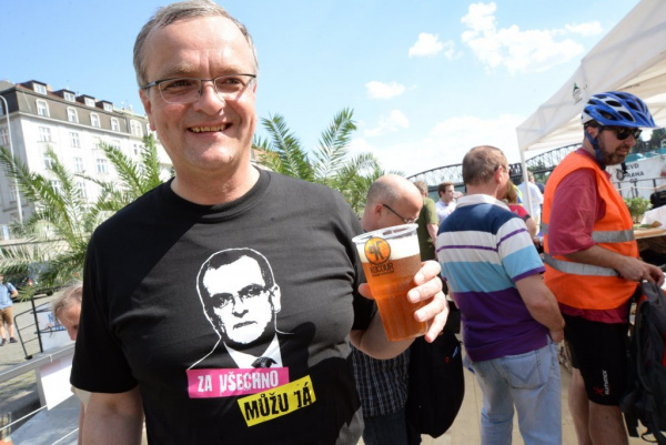 OPAVA: Grilování s Miroslavem Kalouskem