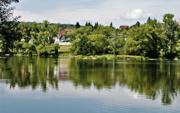 Zasadíme se o vybudování sportovně rekreačního areálu u ryníka Papež