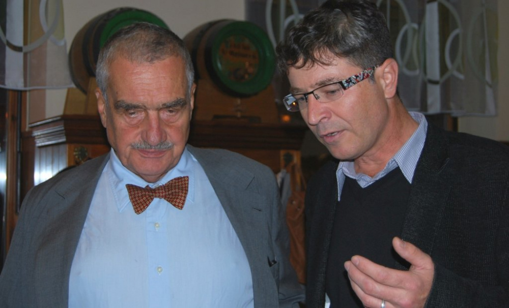 Karel Schwarzenberg přijel podpořit do Písku Martina Gregoru