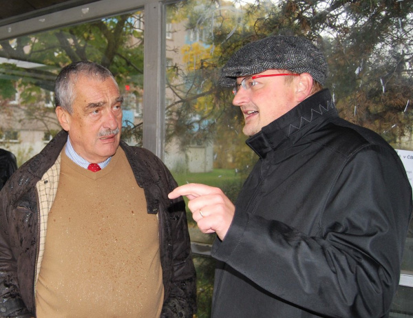 Bezecný bude přednášet o Schwarzenbercích