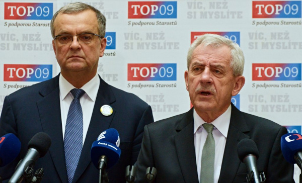TOP 09: Ať vláda splní slib daný zdravotníkům