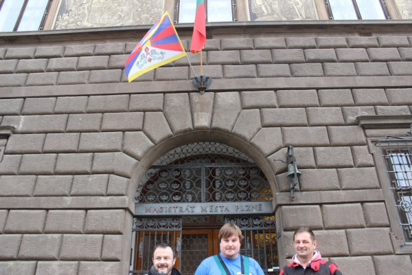 TOP 09: Tibetská vlajka na radnici patří. Proto jsme ji vyvěsili 