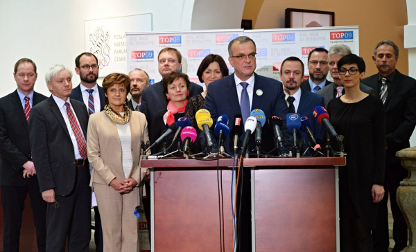 TOP 09: Nechceme mít v Evropě ostudu