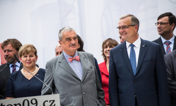 Nemáme právo být v jakékoliv příští vládě, říkají Kalousek se Schwarzenbergem