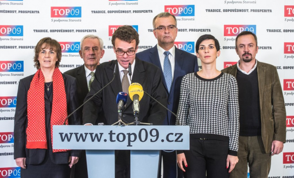 TOP 09: Senát může naší zemi vrátit důstojnost