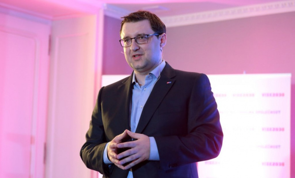 TOP 09 v Karlovarském kraji jde do voleb s omlazeným vedením