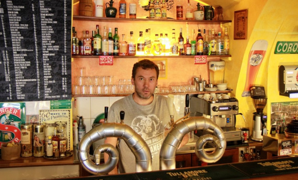 Zítřek nebude pro Singer pub přelomový, nekouří se u nás už sedm let
