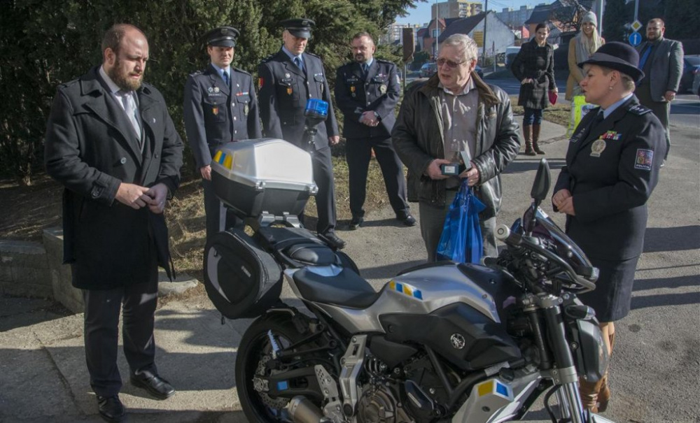 Lojda: Bezpečnost zajistí jen dobře vybavená policie