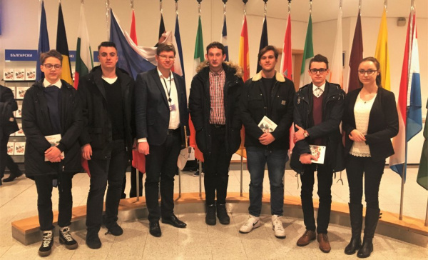 Jiřího Pospíšila navštívil v Bruselu jihočeský TOPtým