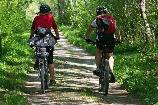 Nová cesta podél Úhlavy pro cyklisty i bruslaře 