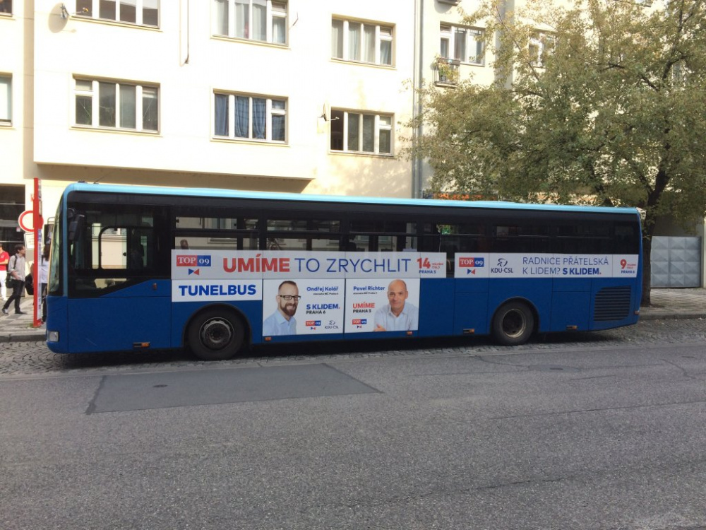 TOP 09 spustila Tunelbus, ze Smíchova na Hradčanskou jede 10 minut