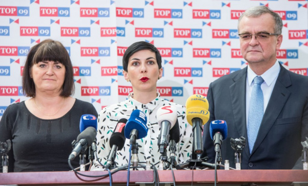 TOP 09: Stát trestá aktivní matky. Navrhujeme spravedlivější mateřskou