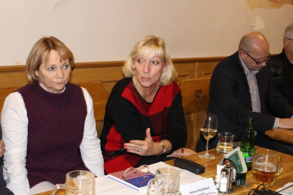 Jehličková: Lidé se o život v obvodu zajímají