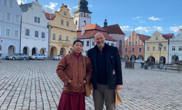 Zdeněk Jaroš se v Pelhřimově setkal s tibetským mnichem