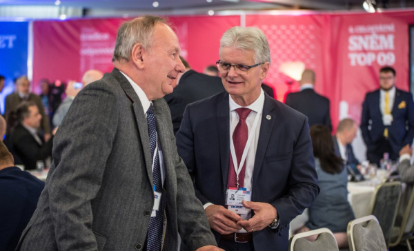 Pavera: Chci nabídnout Vám i TOP 09 své zkušenosti