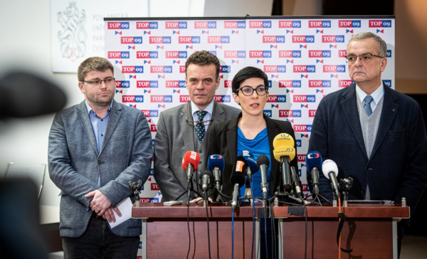 TOP 09: Sněmovna se musí distancovat od žaloby vlády na Evropskou komisi