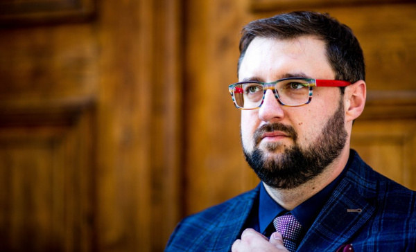 Všichni jste podvodníci, vzkazuje vláda živnostníkům