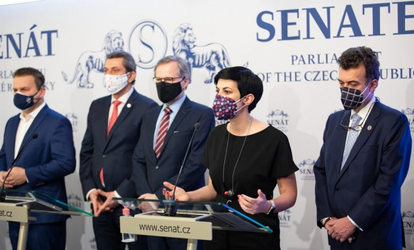 ODS, KDU-ČSL, TOP 09: Dosáhli jsme velké dohody mezi Senátem, Sněmovnou a vládou. Necháváme lidem v peněženkách více peněz
