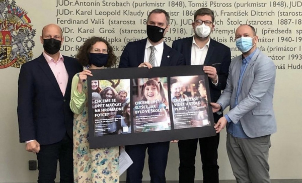 Pospíšil: Spustili jsme vizuální kampaň k očkování proti nemoci covid-19