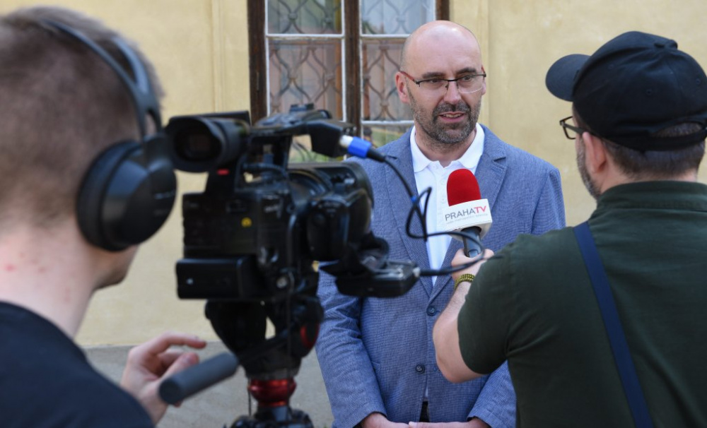 V Poděbradech jednali zástupci krajů o cestovním ruchu, lodí vypluli do Nymburka