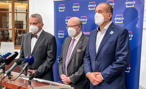 Anticovid tým: Nové onkologické centrum v Praze může ohrozit fungování stávajících onkologických center