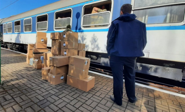 Pomoc pro Ukrajinu: Humanitární vlak z Pardubic
