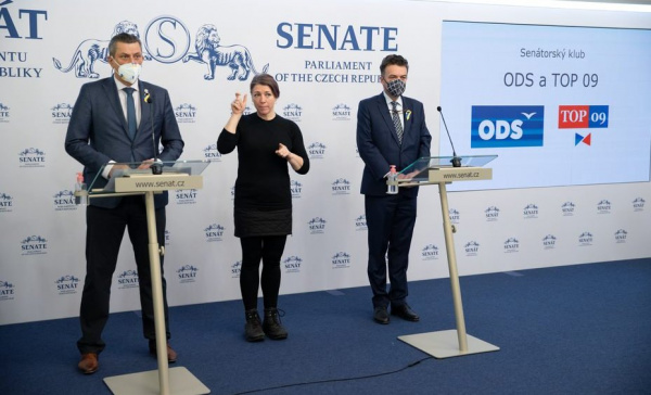 Senátorský klub ODS a TOP 09: Podpoříme možnost zapojení českých občanů do obrany Ukrajiny