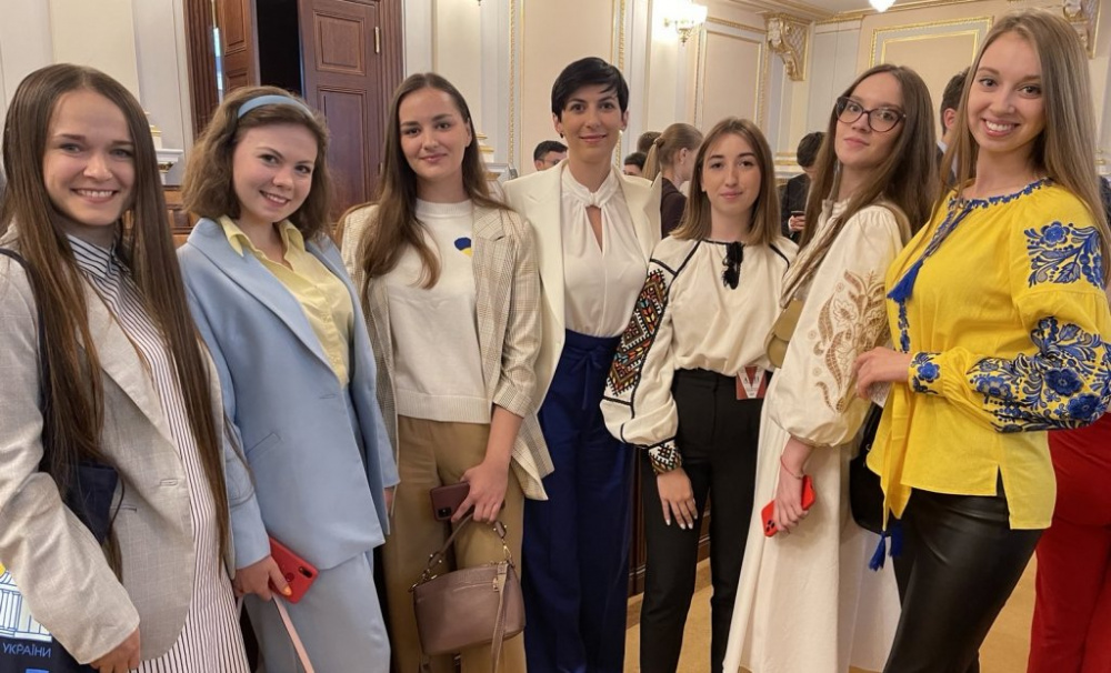 Předsedkyně Sněmovny na Konferenci mládeže: Jste hybateli demokratických změn