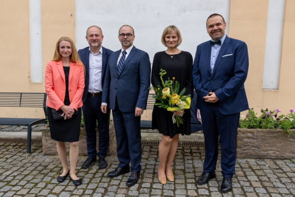 Šumperk si připomíná slavného rodáka Lea Slezaka. Oslavy výročí probíhají velkolepě. Přijel i ministr