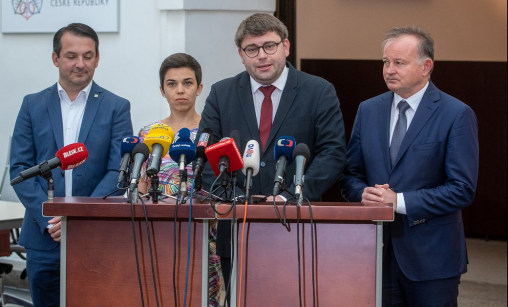 Vládní koalice SPOLU a PirSTAN: Přijetí DCA je vzhledem k agresi na Ukrajině zásadní krok