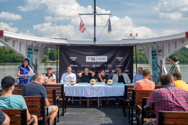 Brno Beach Pro: Špičkový beachvolejbal na Sokolském koupališti