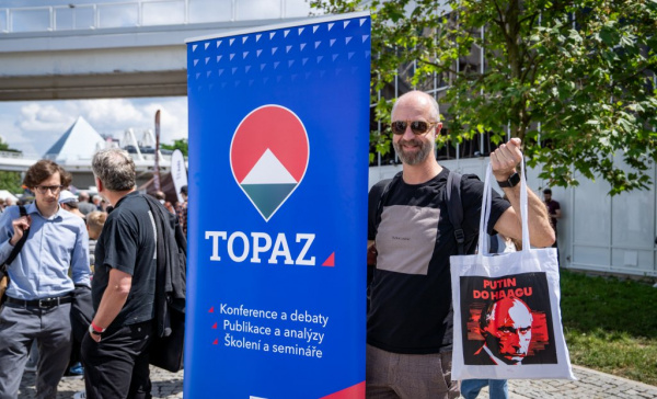 Řádek: EU je domovem bez zdí, kde můžeme vytvářet svou budoucnost