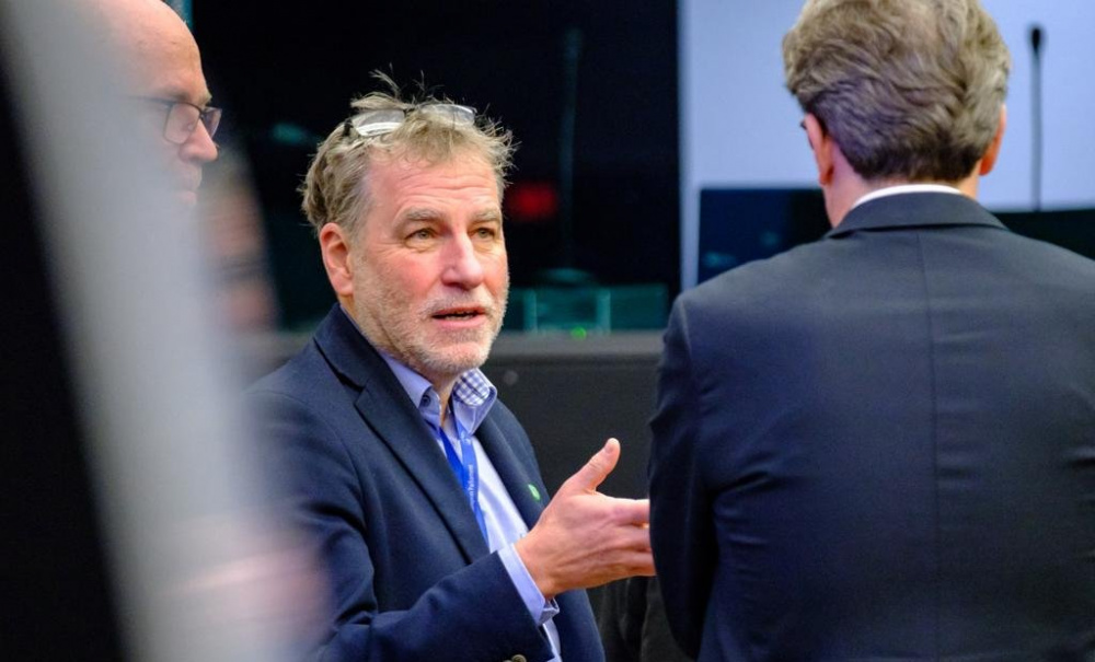 Dopady amerických cel na Česko budou spíše sekundární. Jsou strategicky špatnou zprávou, reaguje Luděk Niedermayer. 