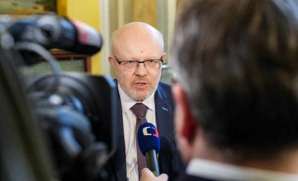 Líbilo se mi, co Polouček provedl na Homolce. Zpětnou vazbu o Motole dostanu do prázdnin, řekl Válek