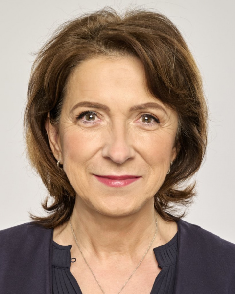 Zdeňka Blišťanová: Pokud lidé v&nbsp;regionech platí stejné daně, měli by mít také stejné služby