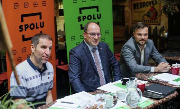 SPOLU v Pardubickém kraji 2025: Silná kandidátka kombinující zkušenost, pracovitost i nové mladé pohledy na politiku