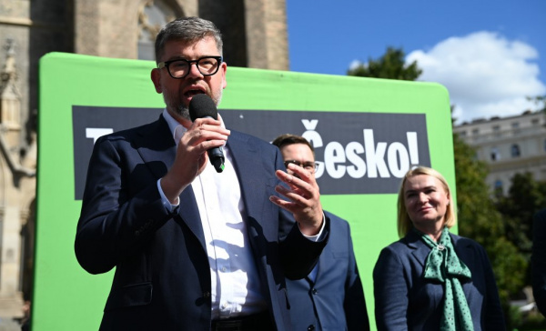 Předvolební debata o EU a vztazích se sousedy s Jiřím Pospíšilem