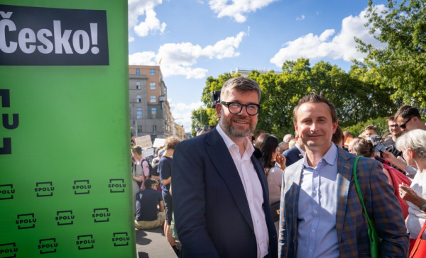 TOP 09 nesmí zaniknout, nad vodou ji drží jen Praha, varuje Pospíšil
