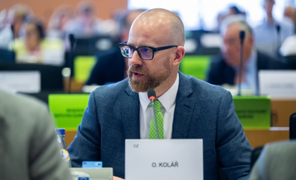 Sankce Unie proti Rusku jsou potřebné, věří Kolář
