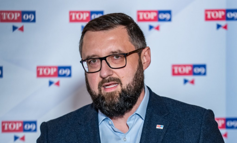 Otys: Bez Ukrajinců by se česká ekonomika zadrhla. Okamura nabízí recept na chaos