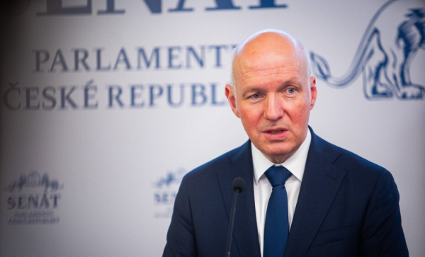 Pavel Fischer: Dvě procenta na obranu byla čísla z&nbsp;doby míru. Konflikt už začal, jen si to nechceme přiznat