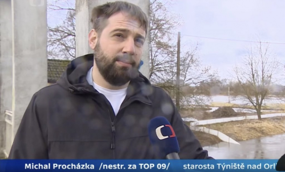 Tichá Orlice zaplavila cyklostezku k&nbsp;Týništi nad Orlicí