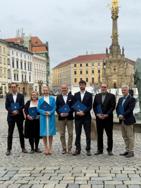KOALIČNÍ SMLOUVA V&nbsp;OLOMOUCI PODEPSÁNA. Naše Lucie Tungul povede kulturu